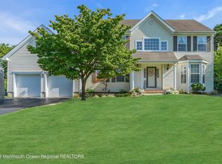 2 Sandpiper Ct, Jackson, NJ 08527