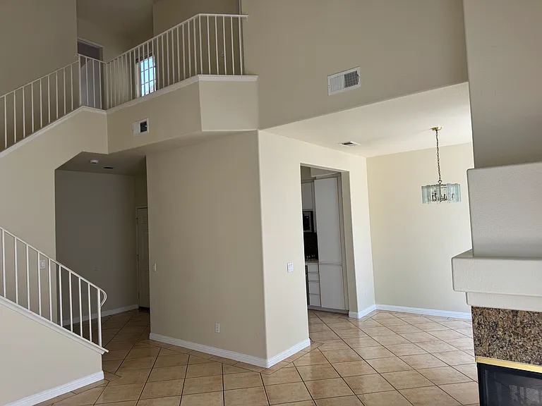 9447 Questa Pointe — Photo 2