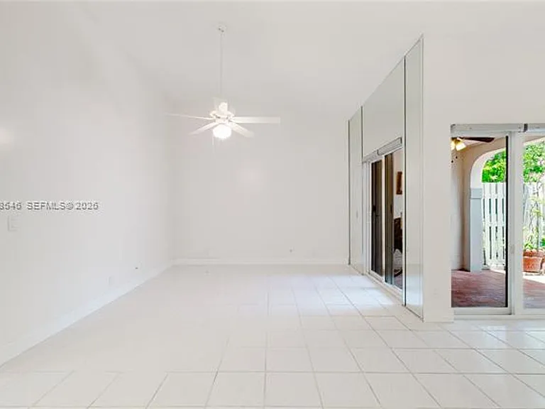 1482 Springside Dr — Photo 6