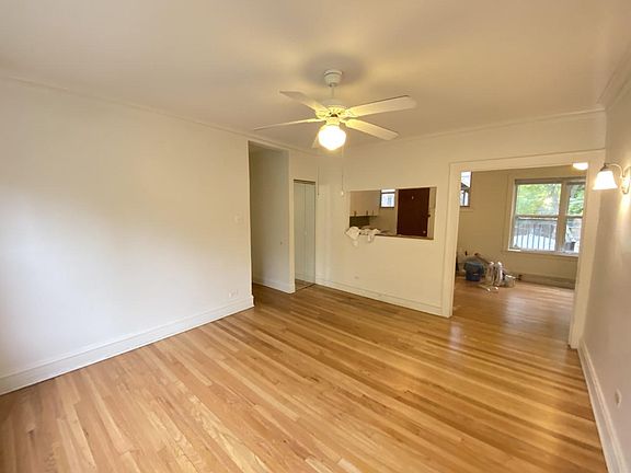 5th image of 6148 N Hoyne Ave APT 2