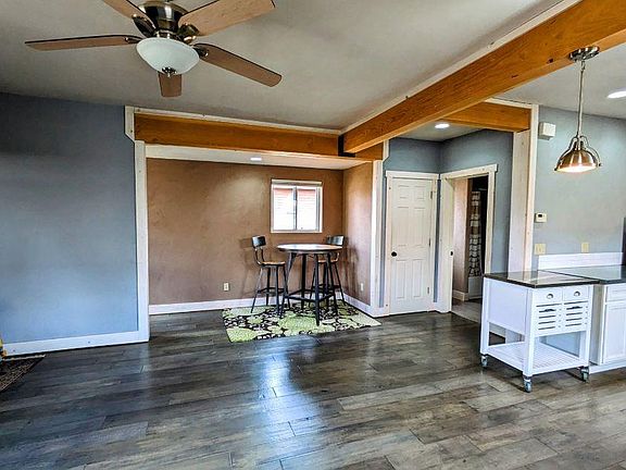 2nd image of 319 Bauer Ave