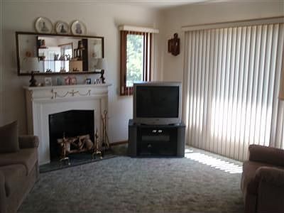 5th image of 6088 S Park Blvd