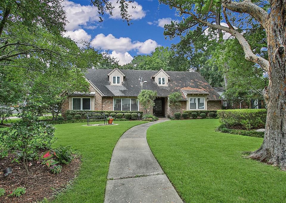 1st image of 13038 Queensbury Ln
