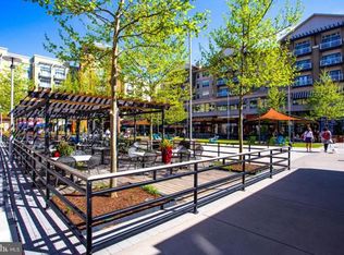 1765A S Hayes St, Arlington, VA 22202