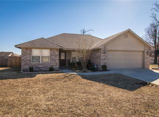 105 Choctaw Dr, Roland, OK 74954