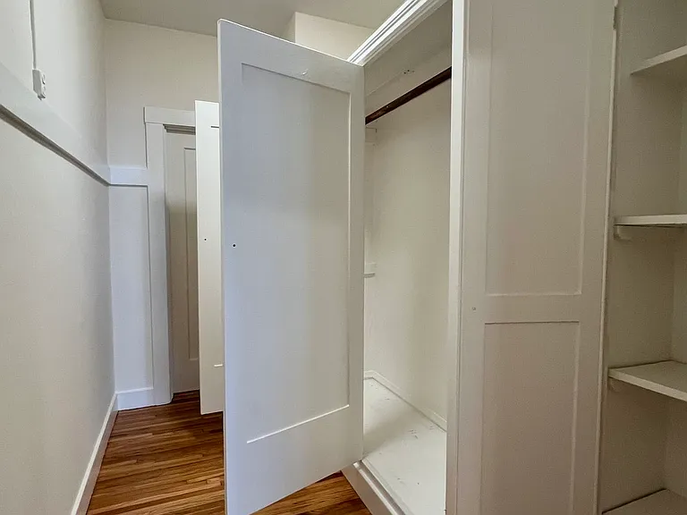 2940 Van Ness Ave #2 — Photo 8