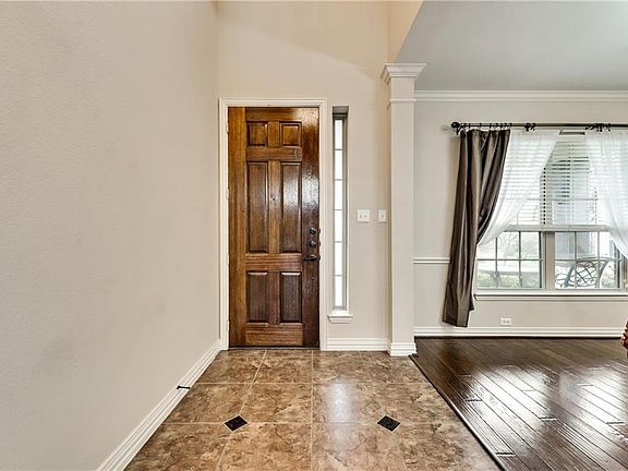 3rd image of 3297 Bastrop Ct