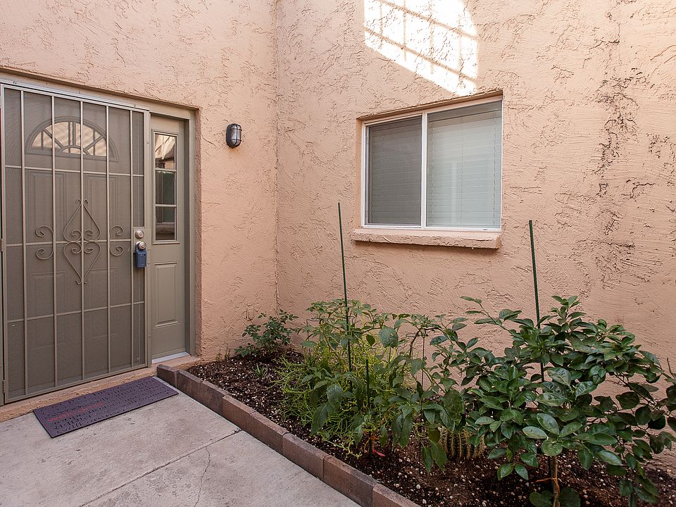 1st image of 1113 E Beryl Ave