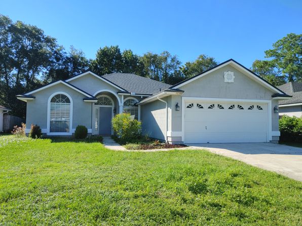 12368 Richards Glen Ct