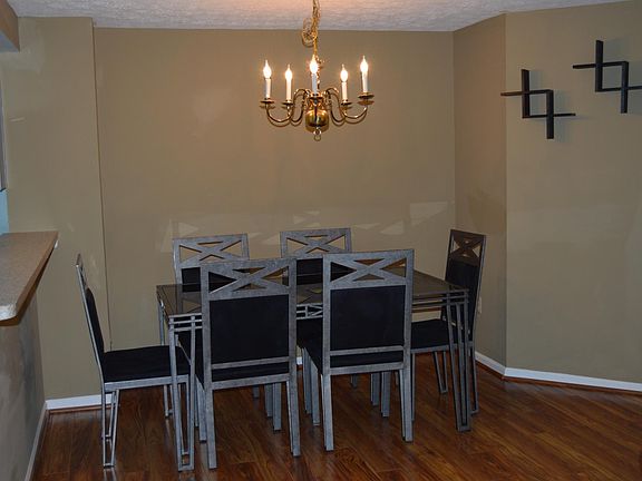 4th image of 18708 Caledonia Ct APT C