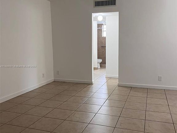 4th image of 1100 NE 1st Ct APT 103