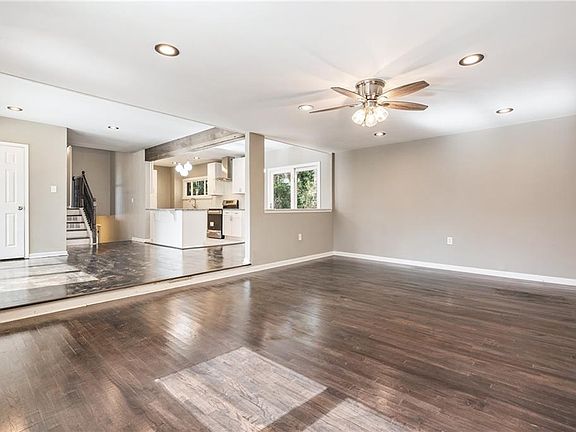 4th image of 2069 Kenwood Pl SE