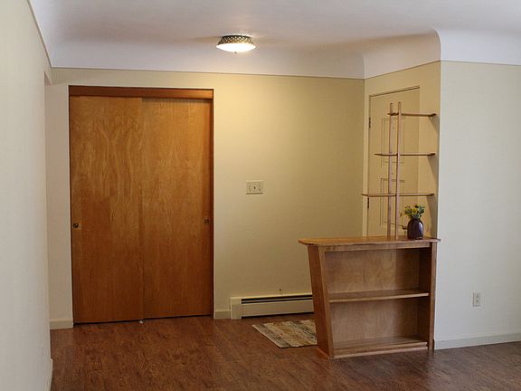 4th image of 3207 Saint Marys Dr