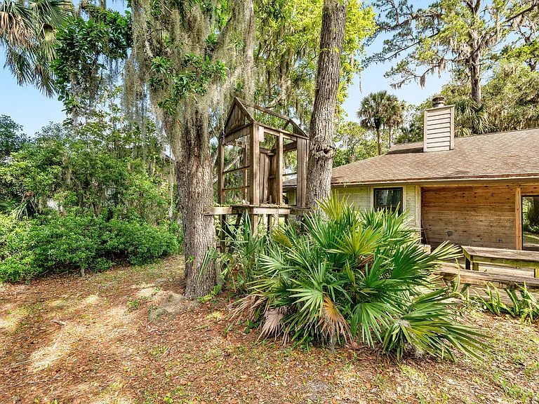 119 Palm Valley Woods Dr — Photo 47