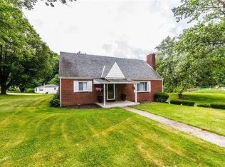 126 Wagner Dr, Bethel Park, PA 15102