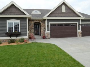 1014 Millies Way, Waunakee, WI 53597
