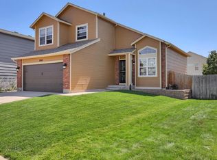 7005 Grand Prairie Dr, Colorado Springs, CO 80923