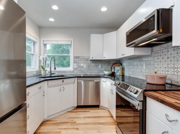 702 S Midvale Blvd, Madison, WI 53711