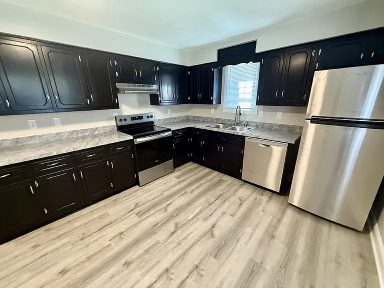 3851 Dailey Rd — Photo 8