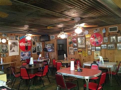 3rd image of 2631 Us Highway 79 E