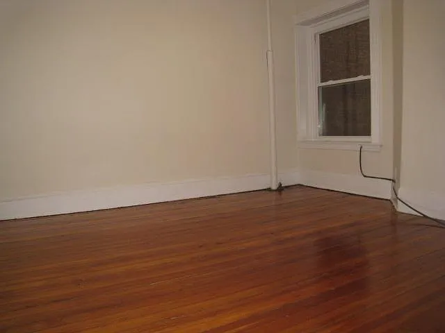 1589 Beacon St #4 — Photo 3