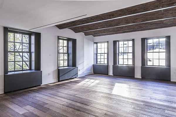 Rented by Real Estate Services USA, LLC | media 12