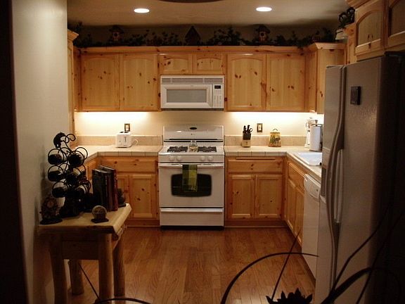 Entertaining is easy in this kitchen
