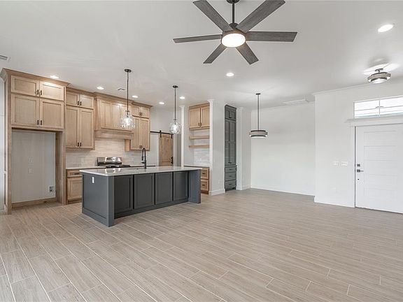4th image of 2788 Juneberry Ln