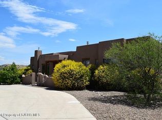 710 Deer Dancer Dr, Aztec, NM 87410
