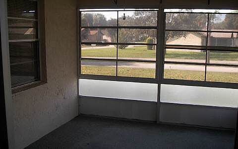 3rd image of 101 Hillcrest St