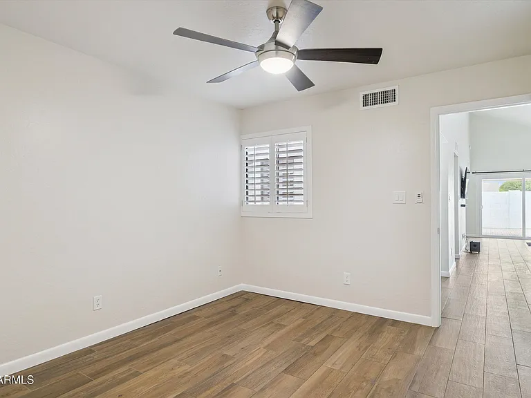 15020 N 40th St #37 — Photo 32