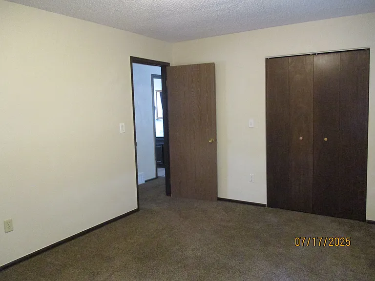 610 Oak Ave — Photo 5