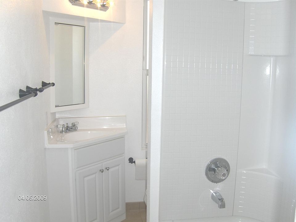 2nd image of 4133 Frank St