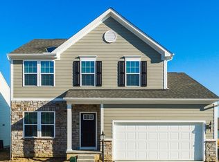 6135 Brandon Dr, Lewis Center, OH 43035