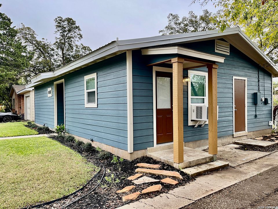 1st image of 166 KILLARNEY DR