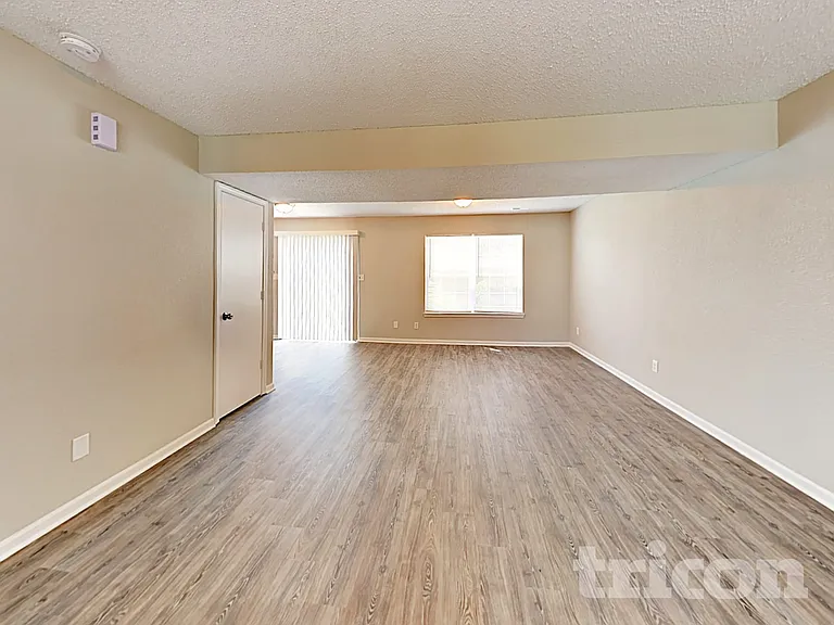 1460 Egret Ln — Photo 6
