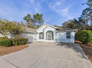 7153 N Santos Dr, Citrus Springs, FL 34434