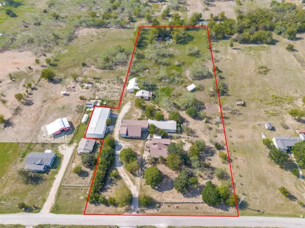 15731 Nike Dr, Terrell, TX 75160