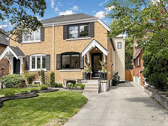 2nd image of 136 Glenvale Blvd
