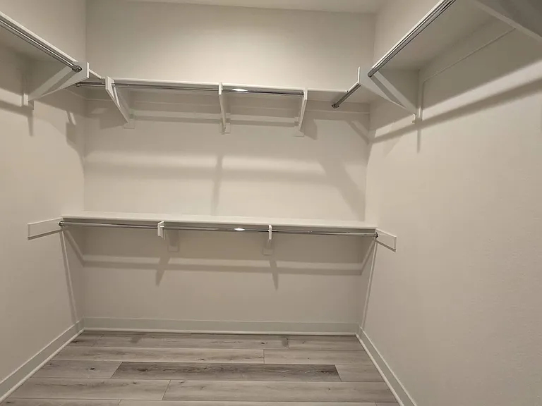 6118 Village Way — Photo 10