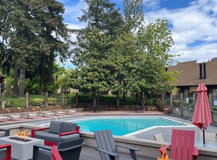 1800 Cal Young Rd #87, Eugene, OR 97401