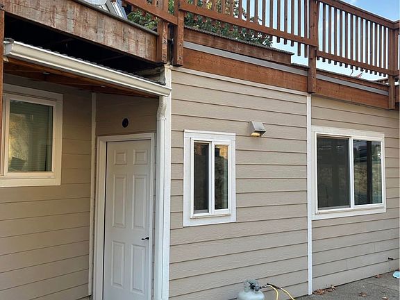 3rd image of 90583 Sunderman Rd