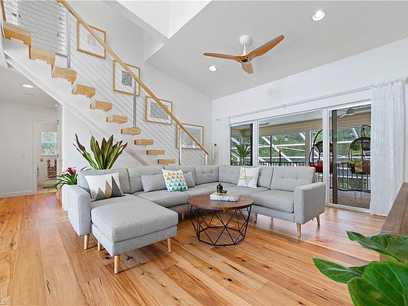 2nd image of 1860 Ibis Ln