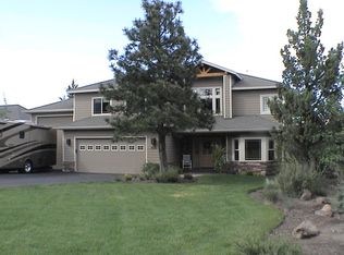 3002 NW Fairway Heights Dr, Bend, OR 97703
