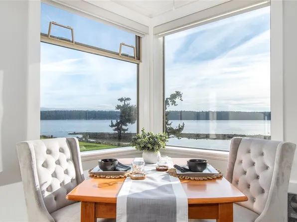 27 Island Hwy S #2203, Campbell River, BC V9W 1A2