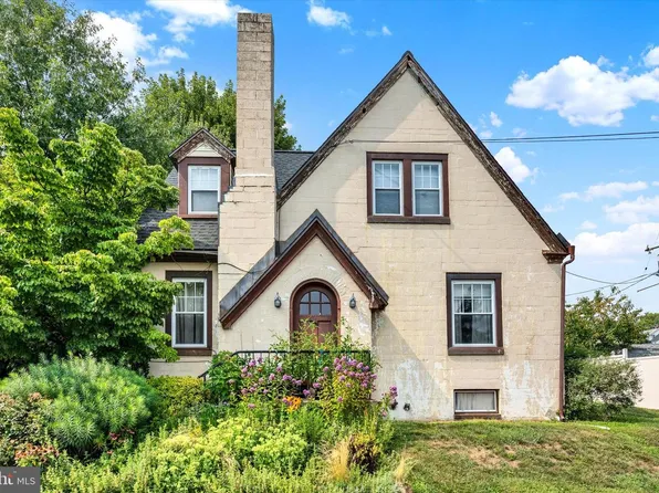 27 Johns Pl, Mohnton, PA 19540