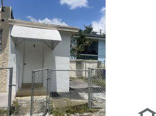 1919 SW 2nd St #B, Miami, FL 33135