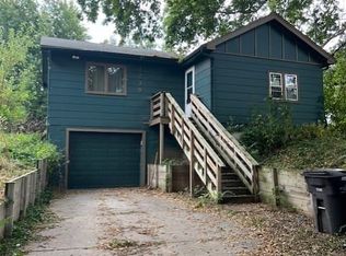 1239 E 35th St, Des Moines, IA 50317