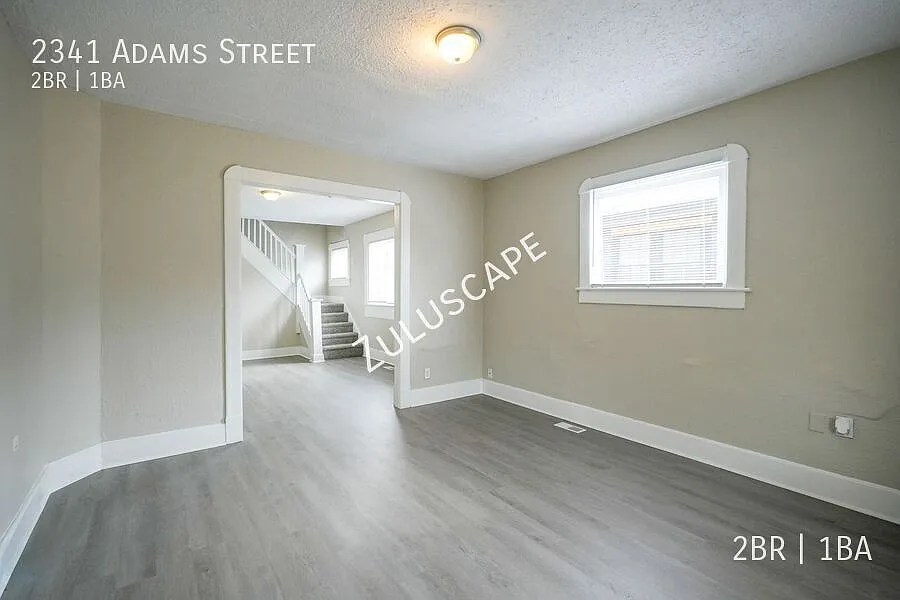 Free First Month Rent! 2341 Adams Street / 2 bed 1 bath Duplex in Indy! — Photo 3