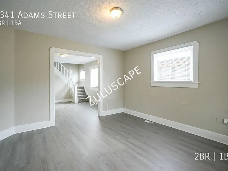 2341 Adams St — Photo 3